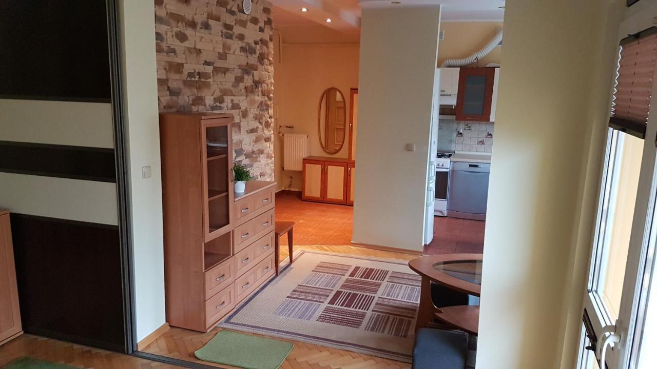 Mirella Centrum Gdyni Gdynia Kültér fotó